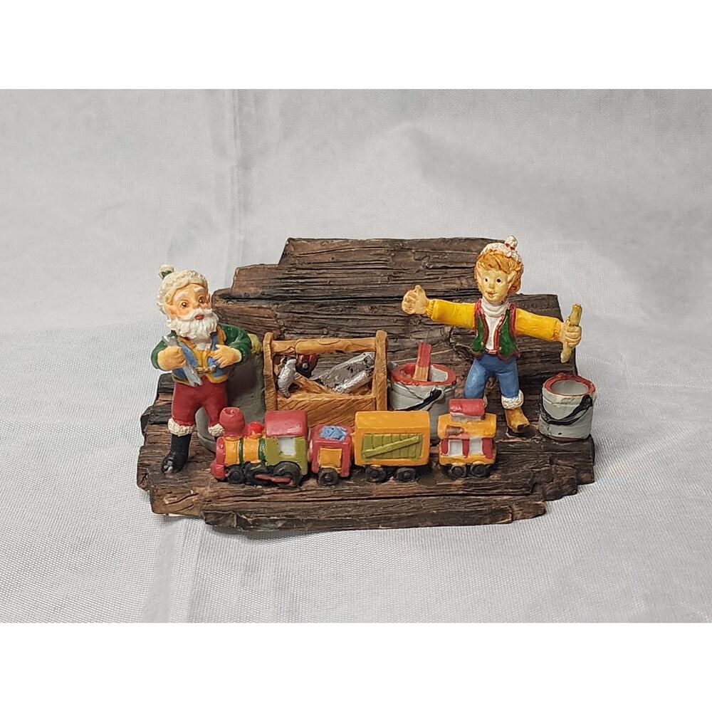 1997 A Christmas Remembered Collectors Plate Stand Santa's Workshop